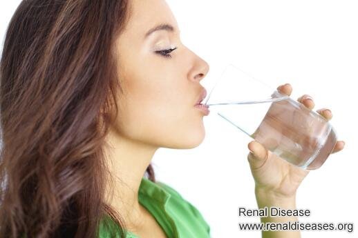 Does Drinking More Water Help Improve Kidney Function