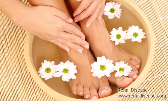 Is Foot Bath Good to Treat Chronic Renal Failure